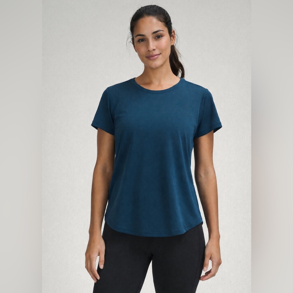 Lululemon Teal Short Sleeve Tee Athletic Gym Sporty Quiet Luxury Minimalist